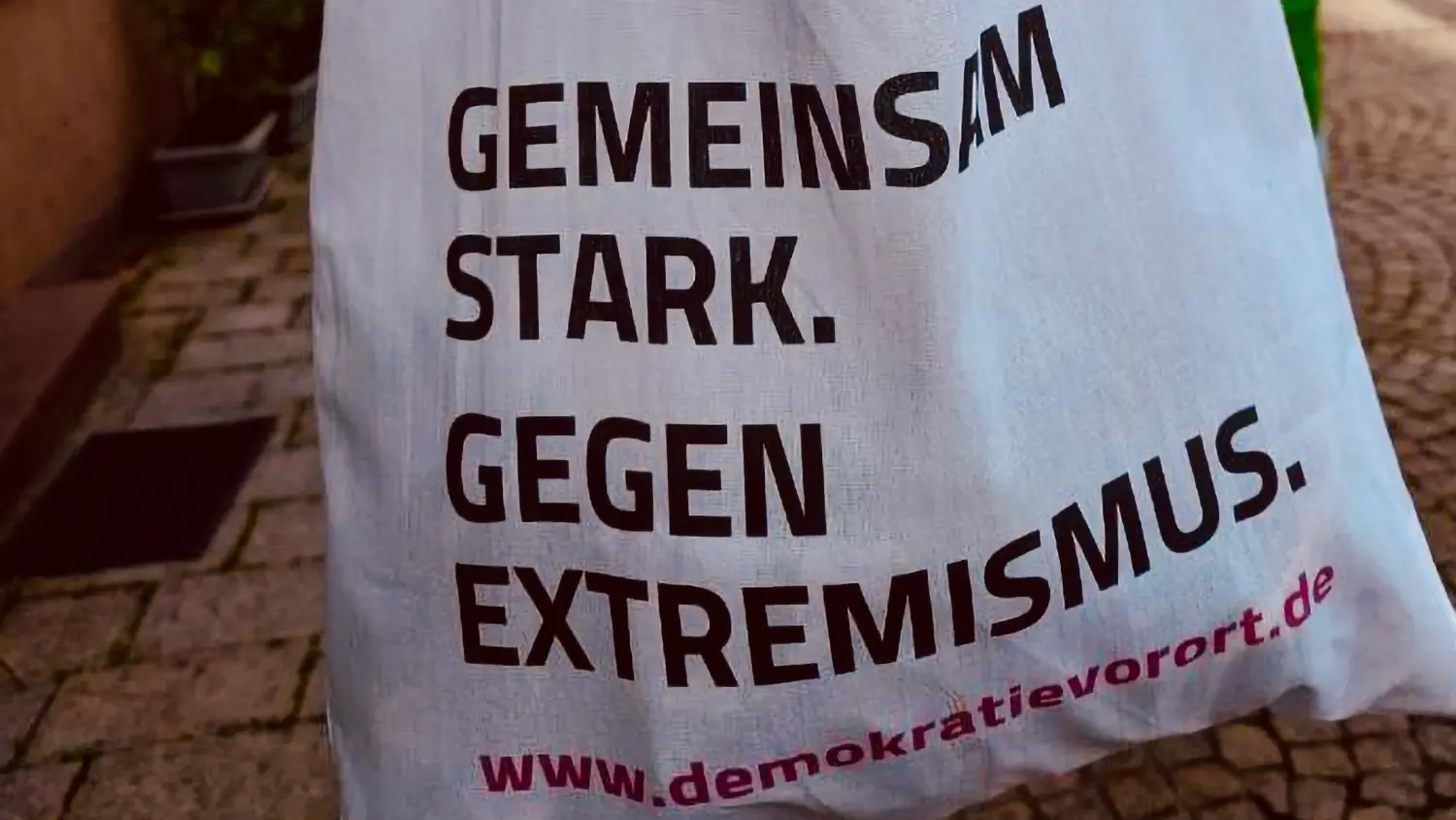 Präsenz zeigen